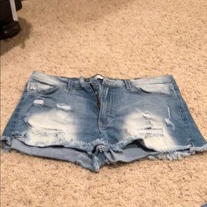 Women’s distressed KanCan shorts